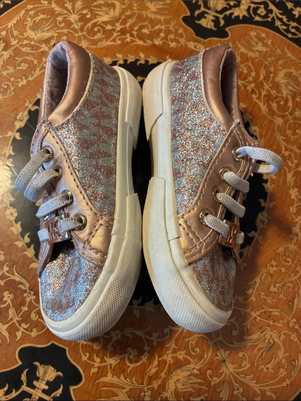Michael Kors baby toddler girls 7 Rose Gold Glitter Ima Tinsel Rose Sneakers